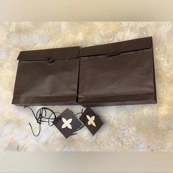 Set of 2 Louis vuitton envelop bag & 2 blank cards with leather strap Authentic - Picture 4 of 12